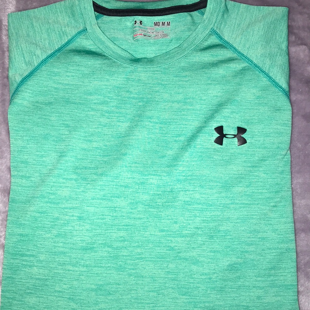 Under Armour men’s loose fit tee